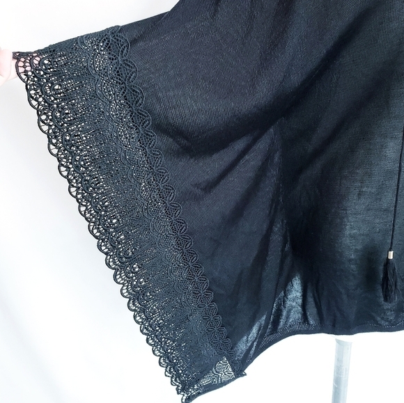 NWT WHBM White House Black Market Butterfly Lace Pullover Sweater - Picture 5 of 10